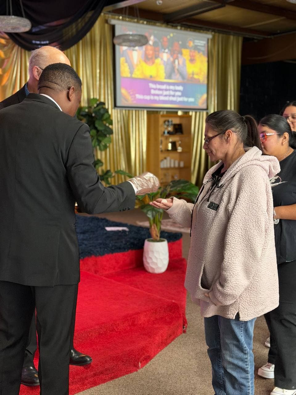 Christ Embassy Columbus Indiana - Church Service Slide 14