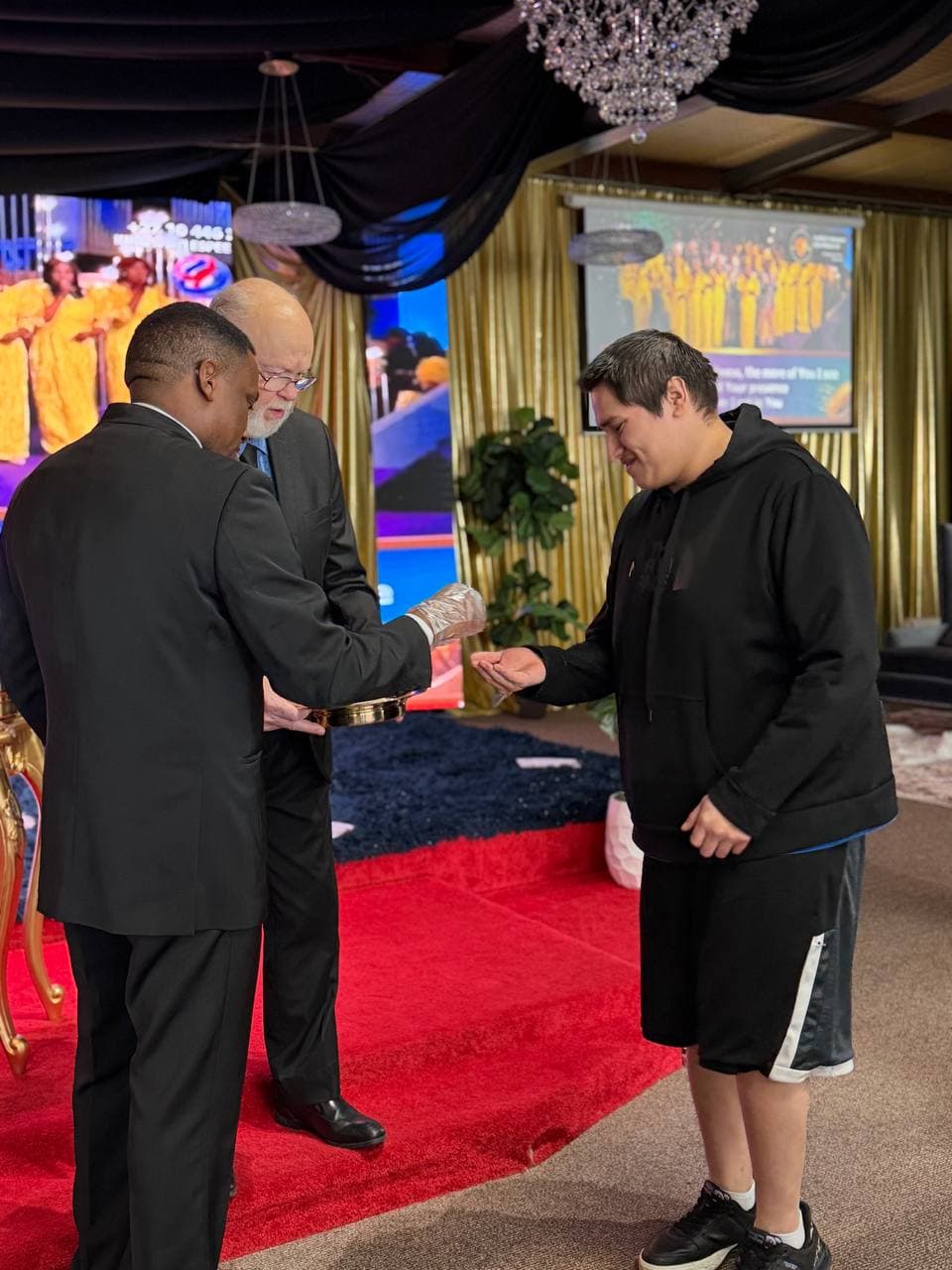 Christ Embassy Columbus Indiana - Church Service Slide 23